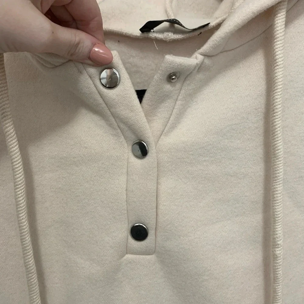 PrettyGarden Pullover